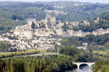 France-Perigord-Rivers, Caves & Castles in Perigord Noir
